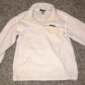 Soft, Classic Patagonia Snap T Pullover in Cream